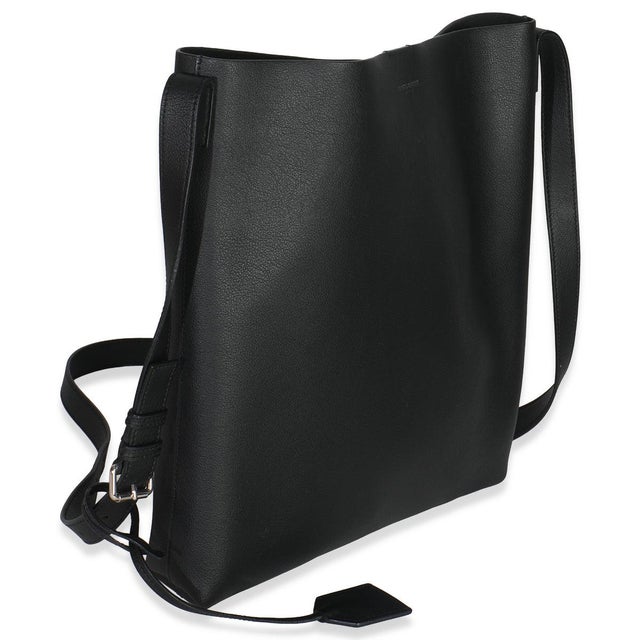 Contemporary Black Leather Bold Hobo For Sale - Image 3 of 9