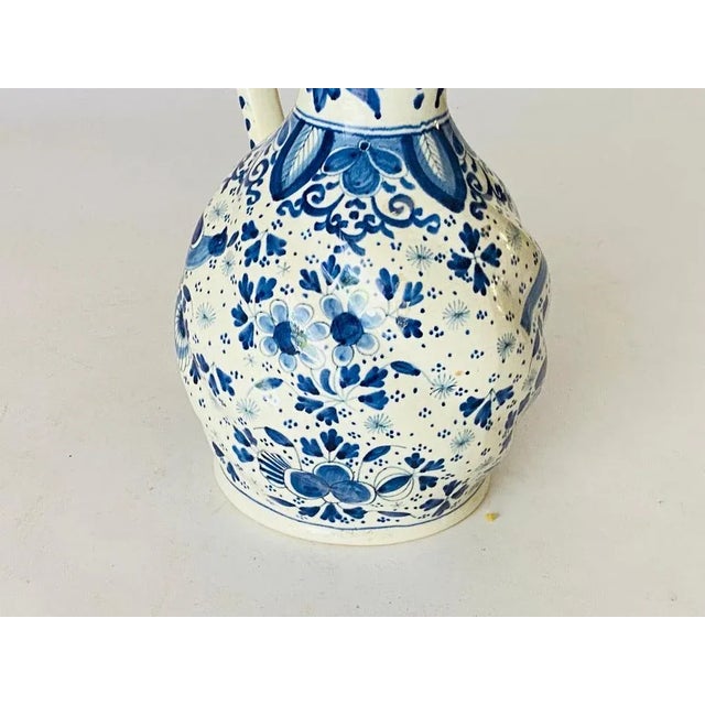 White and Blue Jug in Faïence from Delft, Netherlands, 19th Century For Sale - Image 3 of 10