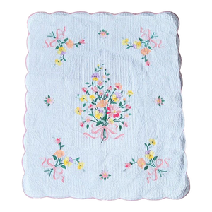 Floral Bouquet and Bow Applique Quilt