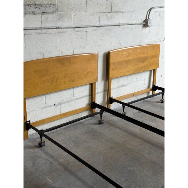 Heywood-Wakefield Heywood Wakefield Solid Maple Wood Twin Size Bed Frames Set of 2 Mid-Century Modern 1950s For Sale - Image 4 of 10