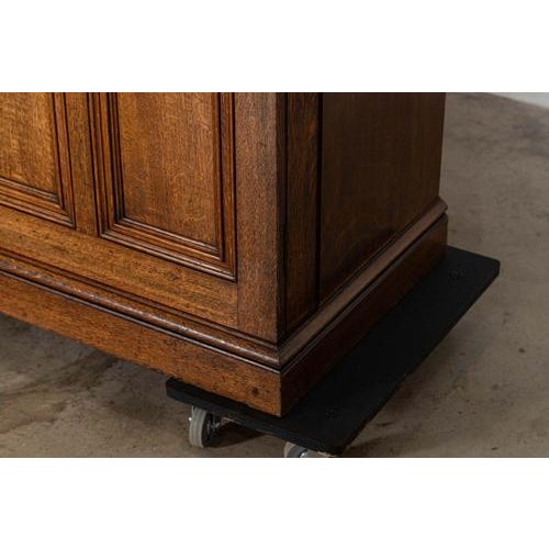 Large Antique English Oak Glazed Bookcase Cabinet, 1880 For Sale - Image 17 of 18