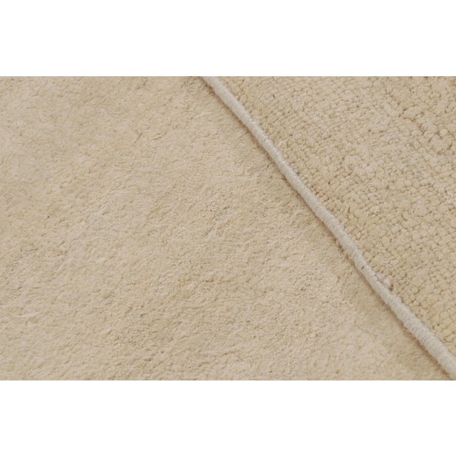 Textile Rug & Kilim’s Modern Textural Oversized Rug With Striae of Beige For Sale - Image 7 of 7