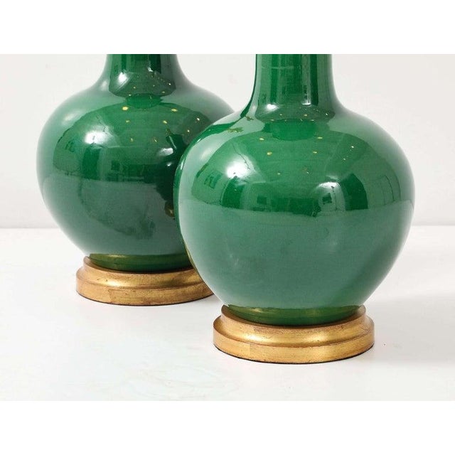 Traditional Pair of Emerald-Green Glazed Gourd Lamps For Sale - Image 3 of 6
