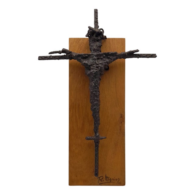 Brutalist Sculpture Crucifix by René Mignion, France, 1967 For Sale