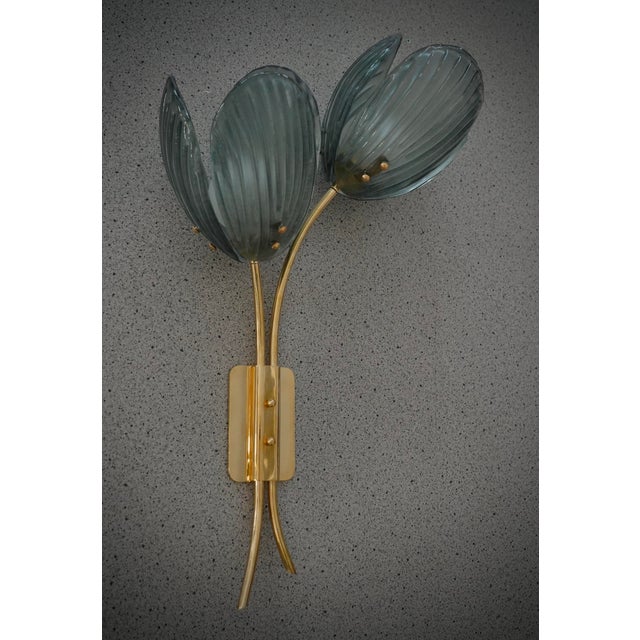 Green Murano Art Glass and Brass Wall Light, 2000s For Sale - Image 6 of 9