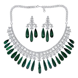 110 Carat Tear Drop Green Tourmaline and 25 Ct Diamond Necklace Suite 18 K Gold For Sale