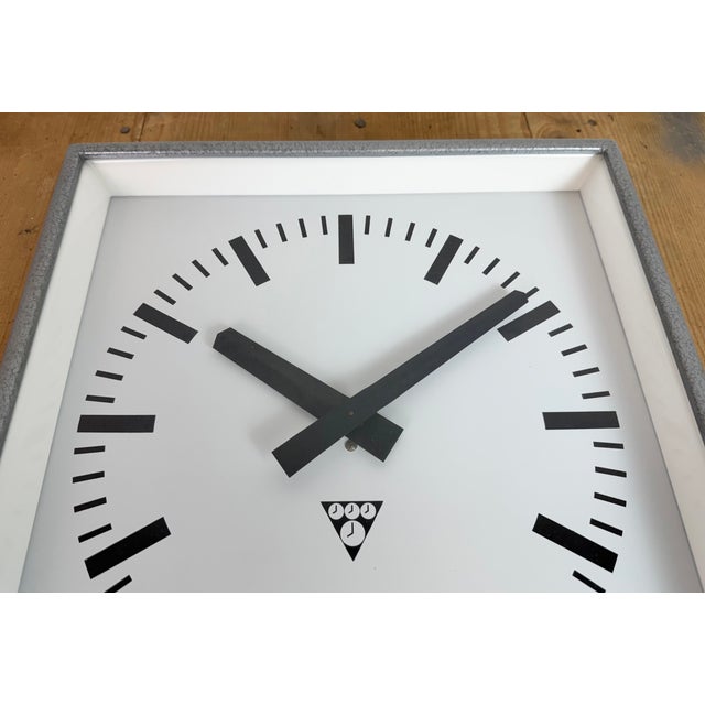 Industrial Grey Square Wall Clock from Pragotron, 1980s For Sale - Image 10 of 15