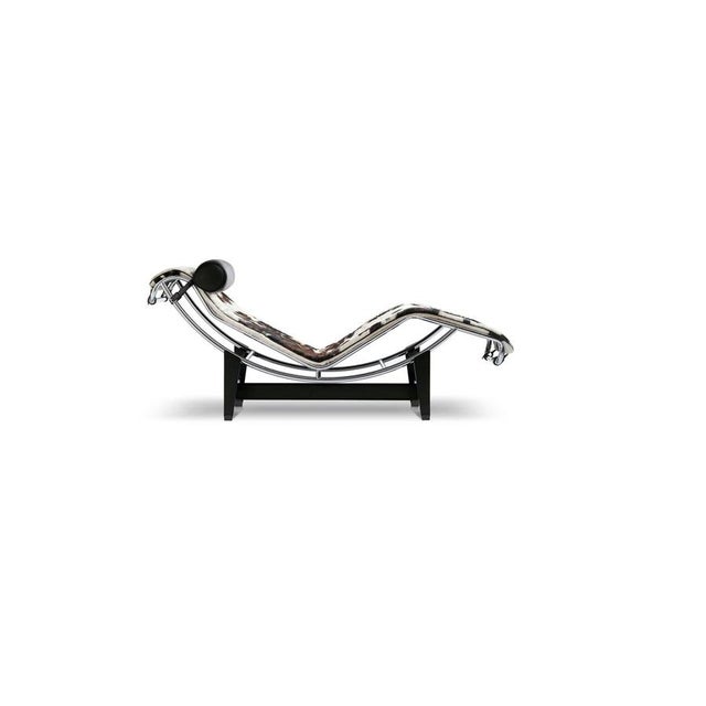 Cassina Adjustable Chaise Lounge by Le Corbusier for Cassina For Sale - Image 4 of 10