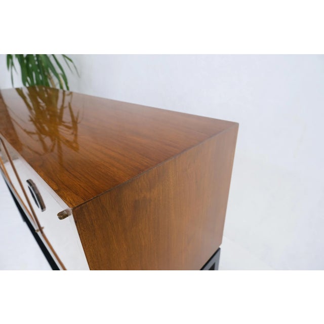 Mid 20th Century Ebonized Base Walnut Three Doors Mid-Century Modern Credenza Console Cabinet For Sale - Image 5 of 13