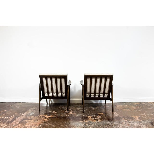 Set of Type 300 130 Armchairs from Swarzędzkie Fabryki Mebli, 1960s For Sale - Image 14 of 18