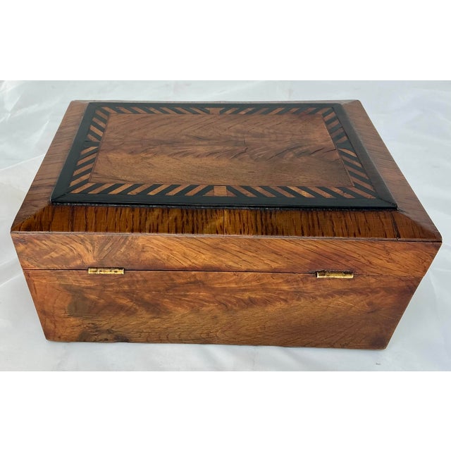Late 19th Century Antique Walnut Inlaid Jewelry or Document Box For Sale - Image 5 of 12