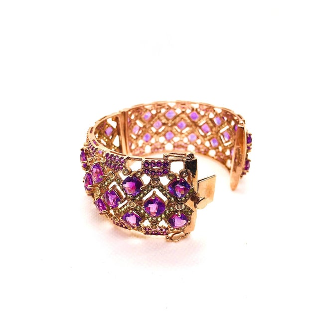 Bochic "Capri" Vintage Amethyst & Peridot Bangle Set In 18K Gold & Silver For Sale In New York - Image 6 of 18