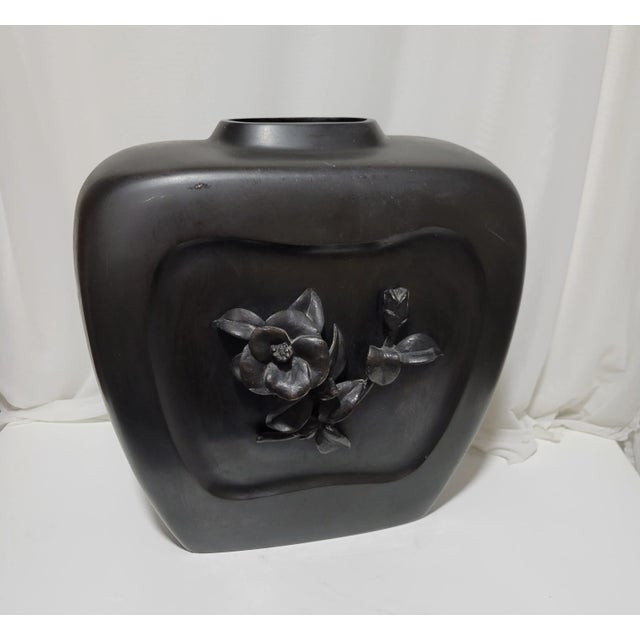 Early 20th Century Showa Period Japanese Cast Bronze Vase With Floral and Frog Motif For Sale - Image 10 of 10