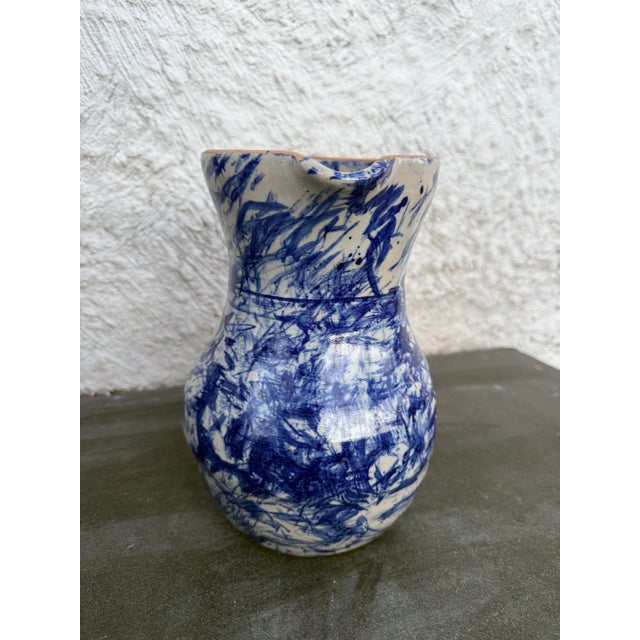 Vintage Jerry Brown Hamilton 1993 Pitcher Pottery Ceramic Blue Splatter Glaze For Sale - Image 4 of 6