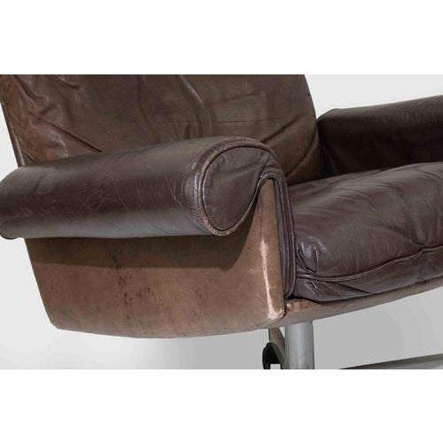 1960s Mid-Century Modern Swivel Lounge Chair, 1960s For Sale - Image 5 of 11