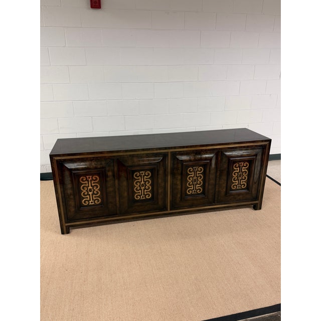 1970's Burled Carpathian Elm and Brass Credenza From Mastercraft For Sale - Image 10 of 10