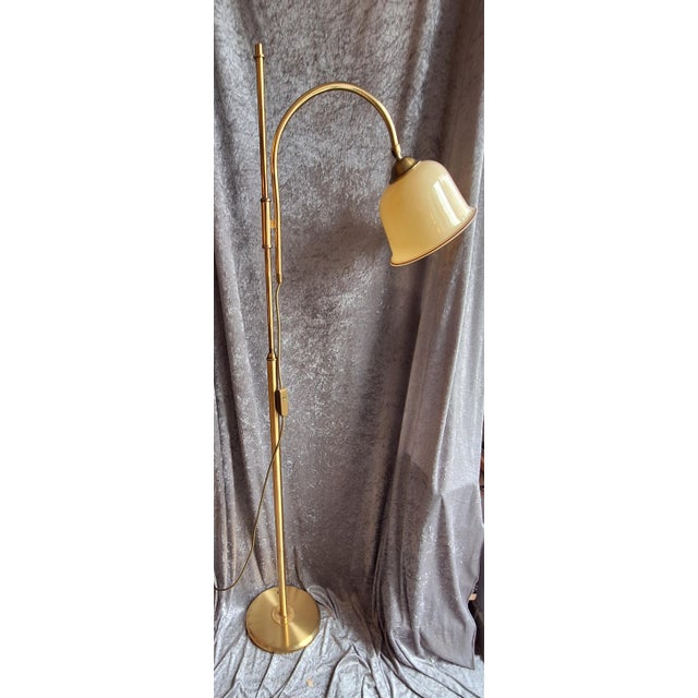 Vintage Floor Lamp with Adjustable Brass Frame and Beige Glass Shade, 1980s For Sale - Image 4 of 10
