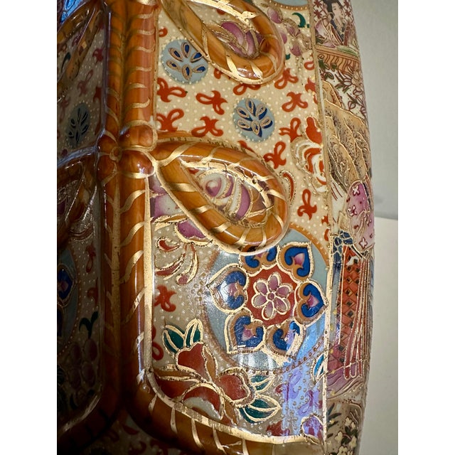 Antique Chinese Porcelain Rose Medallion Vase With Lid and Gilded Foo Dog For Sale - Image 10 of 12