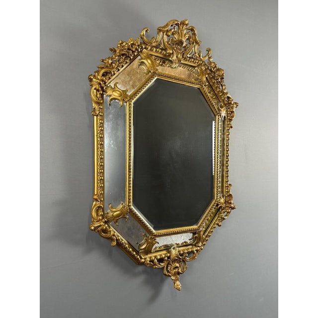 Antique 19th Century Louis XV Octagonal Mirror in Richly Carved Giltwood For Sale - Image 3 of 11