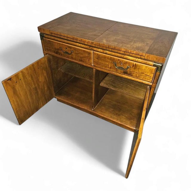 Vintage Drexel Accolade Campaign Server Dry Bar on Casters, 1980s For Sale - Image 14 of 17