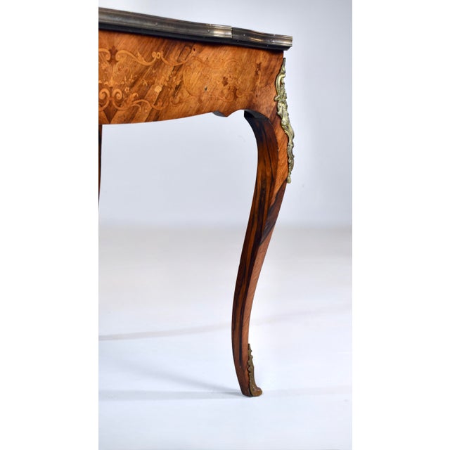Early 20th Century French Louis XV Style Rosewood Marquetry Writing Table/Desk For Sale - Image 12 of 18
