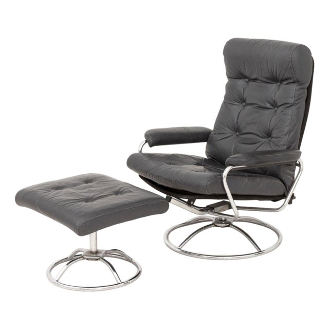 Ekornes Gray Leather Lounge Chair and Ottoman For Sale