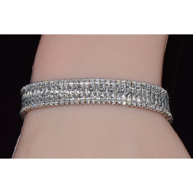 Authentic Roberto Coin 18k White Gold 2.08Cts Natural Diamond Flexible Link Bracelet For Sale - Image 9 of 17