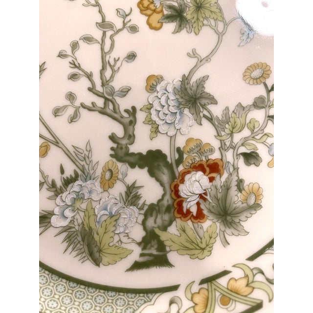 1970s Royal Doulton Tonkin with Indian Tree Dinner Plates - Set of 13 For Sale In San Francisco - Image 6 of 8
