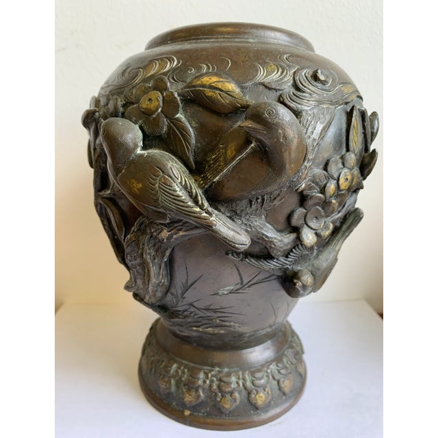 Meiji Period Japanese Bronze Vase With Birds, Branches & Foliage For Sale - Image 13 of 13