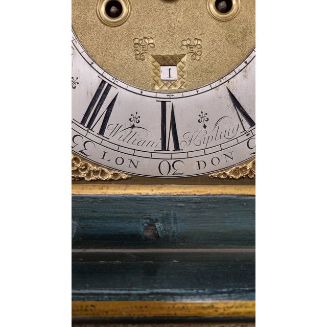 Gilt-Lacquer Longcase Clock by William Kipling, London, 1720 For Sale - Image 14 of 18