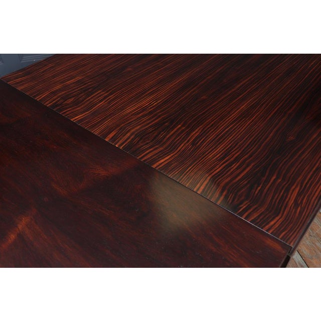 1920s Art Deco French Dining Table in Macassar Ebony, 1925 For Sale - Image 5 of 18