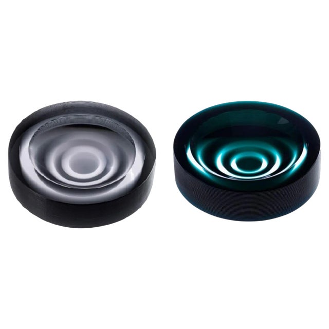 Incisioni Iridi Stripe Ashtrays by Purho, Set of 2 For Sale