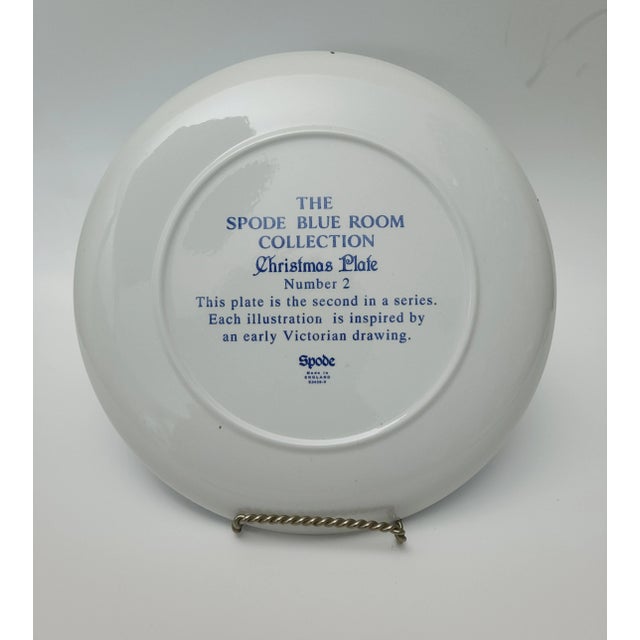 Vintage Spode Blue Room 1996 Christmas Plate Number 2 "Skaters" For Sale In New York - Image 6 of 7