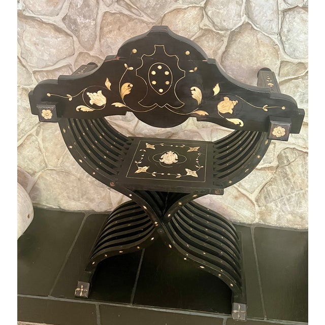 19th-Century Antique Italian Renaissance Revival Inlaid Bone Savonarola Chair For Sale - Image 12 of 18