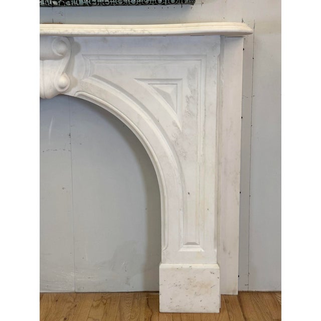 Stone Early 20th Century Neoclassical White Marble Mantel For Sale - Image 7 of 10