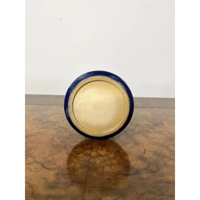 Shaped Vase from Royal Doulton, 1920 For Sale - Image 6 of 7