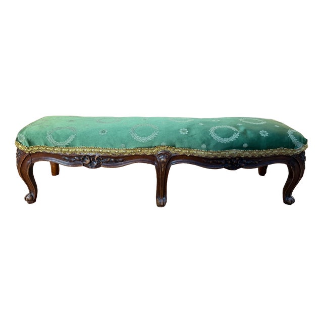 Louis XV Style Ottoman with Cabriole Legs in Carved Wood For Sale