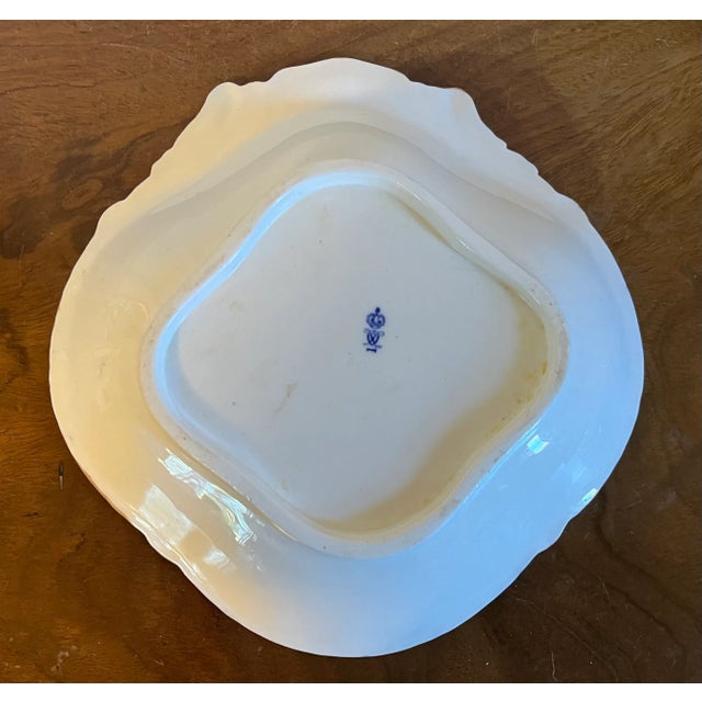 Ceramic Antique 19th Century Derby Imari Porcelain Shell Shaped Dish For Sale - Image 7 of 9