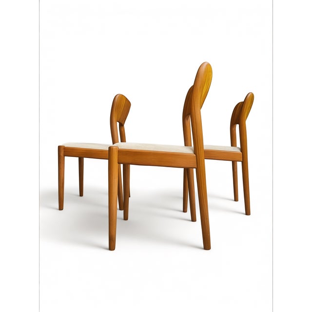 Mid-Century Modern Danish Modern Dining Chairs in Teak by Niels Koefoed for Koefoeds Hornslet Møbelfabrik A/S, Denmark, 1970s, Set of 3 For Sale - Image 3 of 16