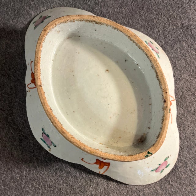 Ceramic Antique Chinese Export Famille Rose Pedestal Plate For Sale - Image 7 of 9