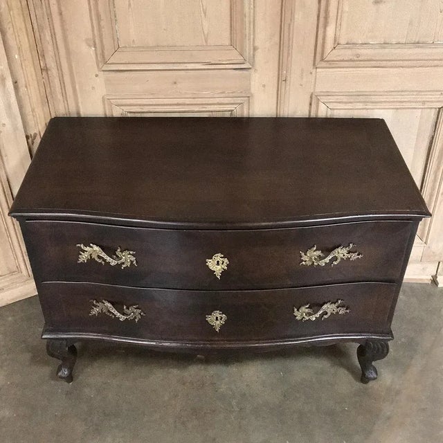 Late 19th Century 19th Century Italian Walnut and Inlaid Bow Front Commode For Sale - Image 5 of 16