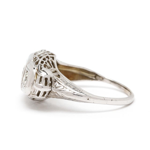 Vintage .30ctw 3 Diamond Filigree Ring, 18k White Gold, Ring Size 5 For Sale - Image 4 of 5