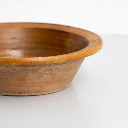 Ceramic Rustic Ceramic Plate Vase in Earth Tone, 1940s For Sale - Image 7 of 11
