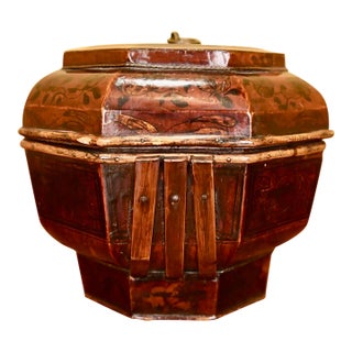 Antique Chinese Lacquered Wooden Lidded Storage Vessel For Sale