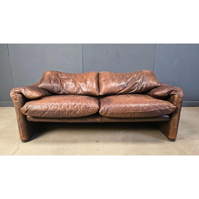 Leather Maralunga Sofa by Vico Magistretti for Cassina, 1970s For Sale - Image 14 of 15