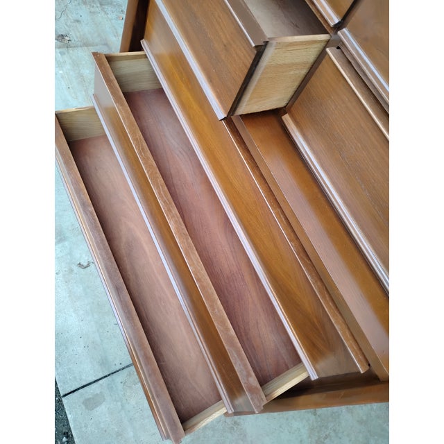 Mid 20th Century Tallboy Bedroom Dresser Chest of Drawers From United Furniture For Sale - Image 10 of 10