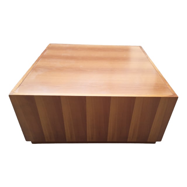 Coffee Table in Shaded National Walnut, 1980s For Sale