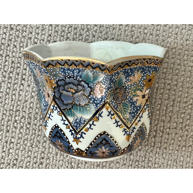 Mid 20th Century Japanese Imari Style Jardiniere For Sale - Image 5 of 11