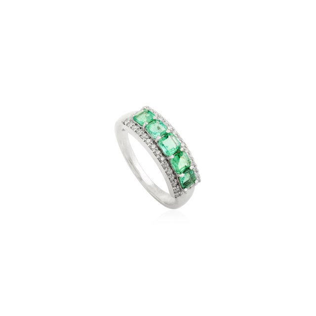 Modern 14k Gold Square Cut Emerald Bridal Stacking Band With Real Diamonds Ring Size 5 For Sale - Image 3 of 12