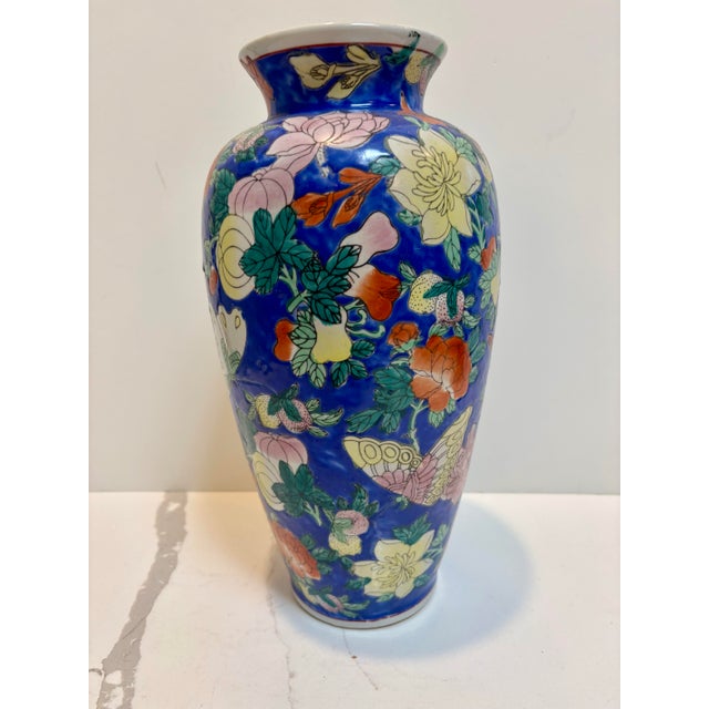 Blue Vintage Chinoiserie Hand Painted Vase For Sale - Image 8 of 10